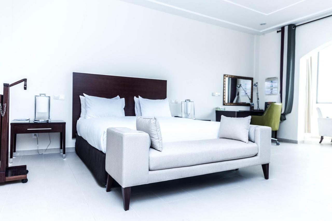 Hotel Sancta Maria Lomé Eksteriør bilde