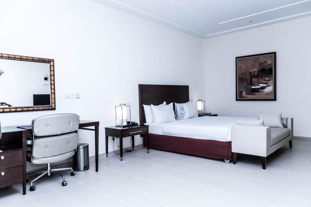Hotel Sancta Maria Lomé Eksteriør bilde