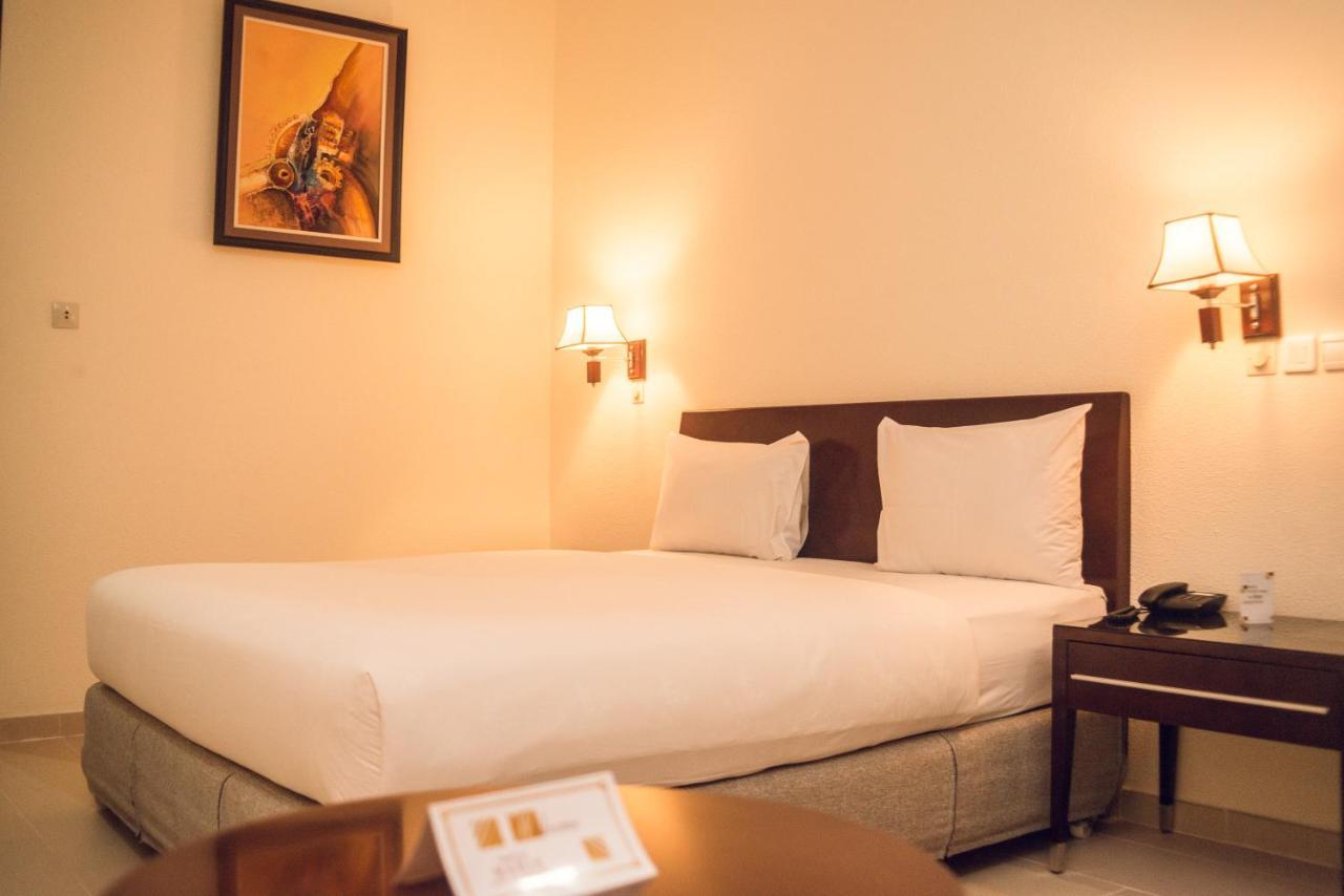 Hotel Sancta Maria Lomé Eksteriør bilde