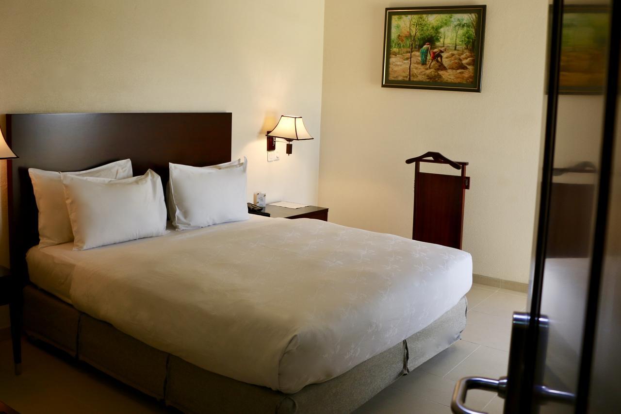 Hotel Sancta Maria Lomé Eksteriør bilde