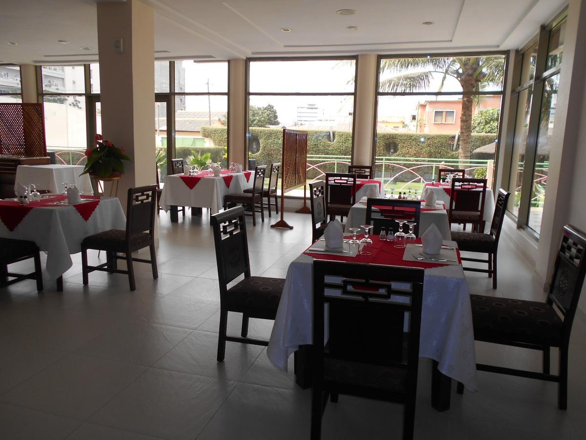 Hotel Sancta Maria Lomé Eksteriør bilde